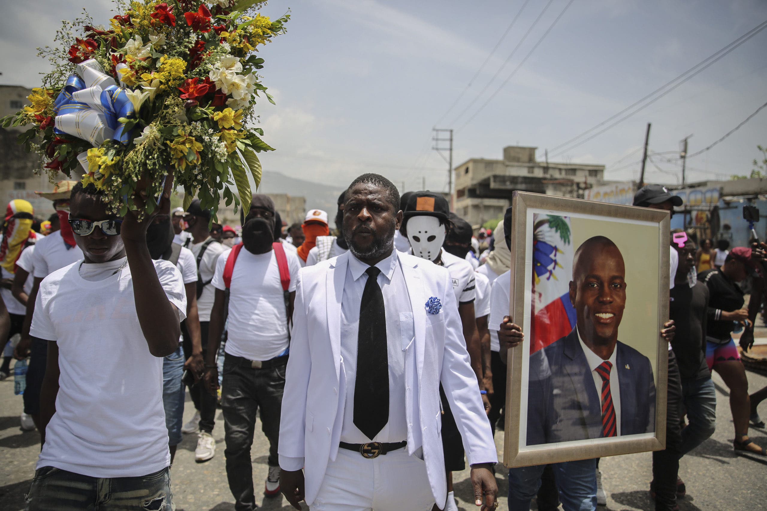 Haití: Líder pandillero reúne a cientos  de personas para honrar a Jovenel Moïse