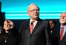 Por qué Warren Buffett es un modelo para otros multimillonarios