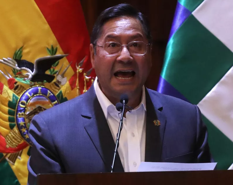 El presidente Arce pide perdón a las víctimas de la crisis de 2019 en Bolivia