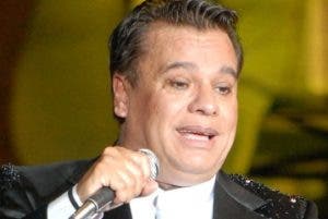 El Estado mexicano espió  a Juan Gabriel