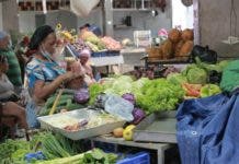 Comerciantes denuncian aumentos considerables de precios principales productos canasta familiar 