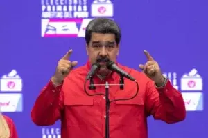 Partido opositor acusa a Maduro de involucrarse en conflicto de Ucrania