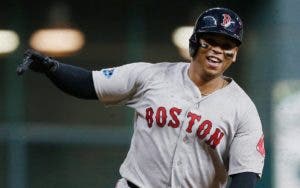 Devers cobra brillo con grand slam; Hernández empata marca de equipo