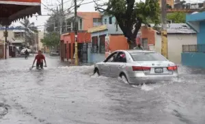 La tormenta tropical Fred  deja país bajo agua y sigue rumbo hacia  Haití