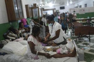 Haitianos se van de hospitales, pero no tienen hogar