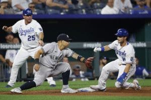 Yanquis ganan 12ma serie seguida frente a Reales