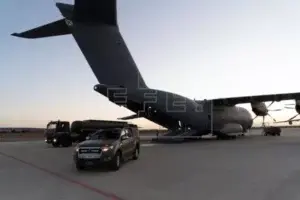 El primer avión que iniciará la evacuación de españoles parte hacia Kabul