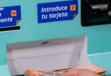 Banco Popular inserta cajero automático toma monedas