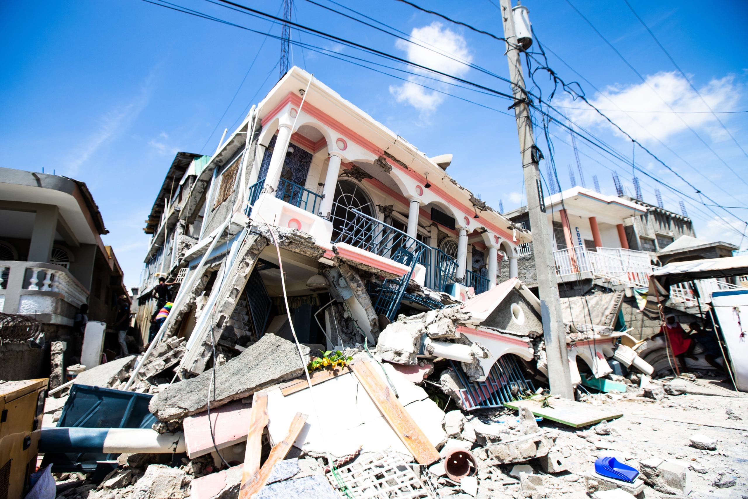Organizaciones piden instalar albergues de “inmediato” tras sismo en Haití
