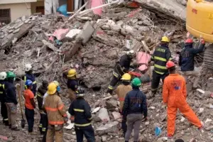 Sube a 2.248 el número de muertos por el terremoto en Haití