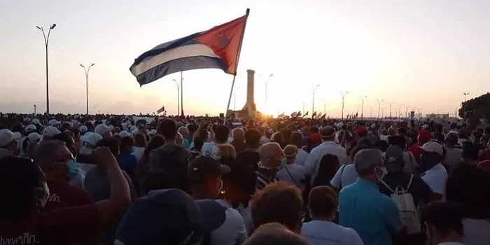 Comunistas cubanos convocan una marcha pro-Gobierno en plena crisis de Covid-19