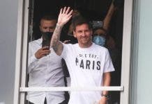 Messi llega a París para formar con el Paris Saint-Germain