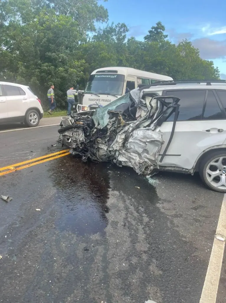 Un fallecido y 18 heridos resultado accidente autopista Santo Domingo–Samaná