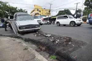 Retiran chatarras de la Zona Colonial, Gazcue, San Carlos y Luperón