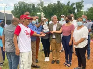 Inauguran XLV torneo béisbol liga campesina de Bonao