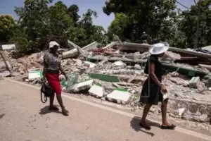 Haití pide a los topos mexicanos dejar las labores de rescate tras el sismo