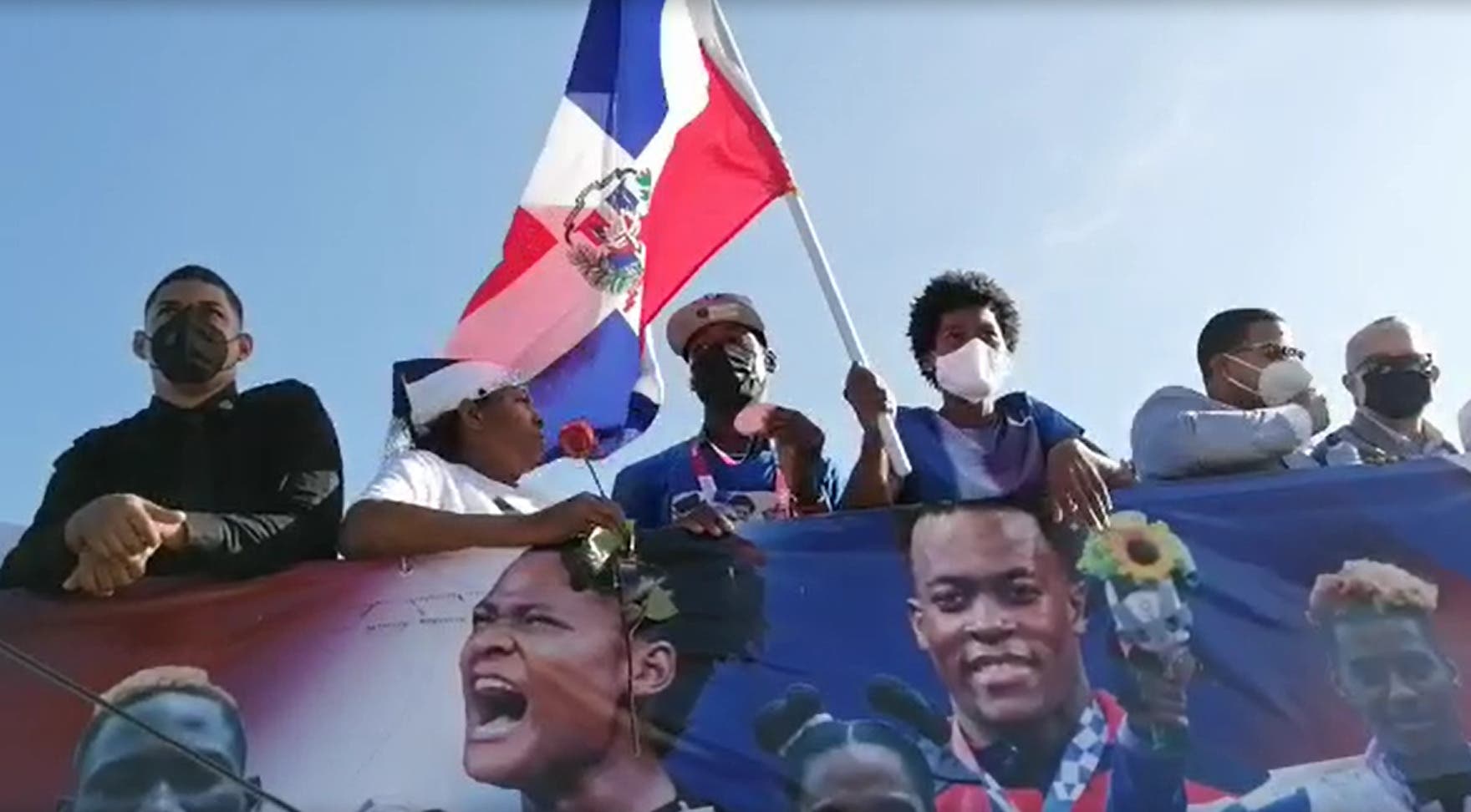 Los dominicanos ofrecen un gran recibimiento a sus medallistas olímpicos