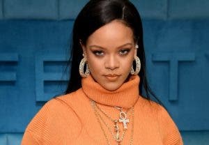 Rihanna,  es la cantante con mayor fortuna del mundo con 33 años