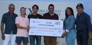 Escuela recibe donativo por parte de la XX Copa de Polo Don Pedro