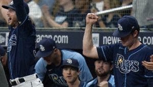 Rays a postemporada por tercer año seguido