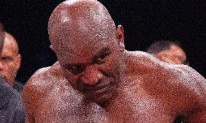 Evander Holyfield hace  papel  ridículo ante Belfort