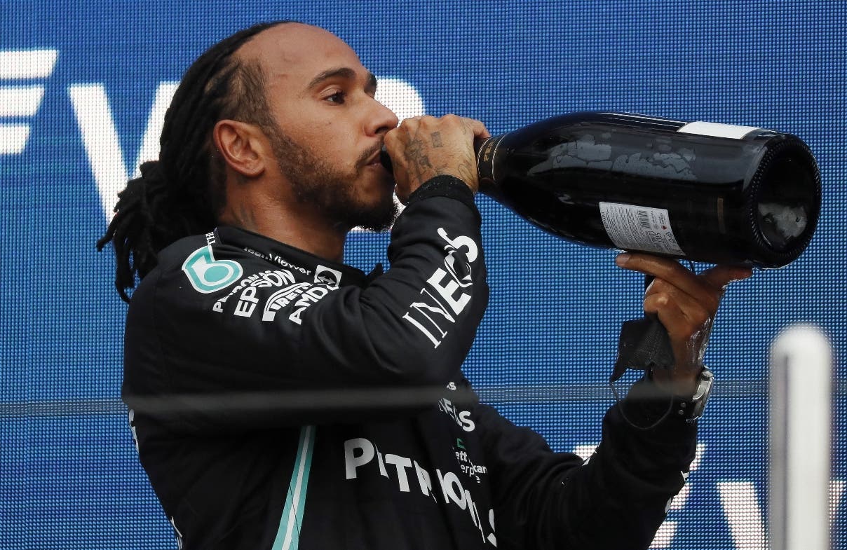 Lewis Hamilton es primero  ganar 100  carreras F1