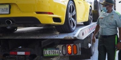 Identifican propietario del Porsche amarillo de la avenida Lincoln