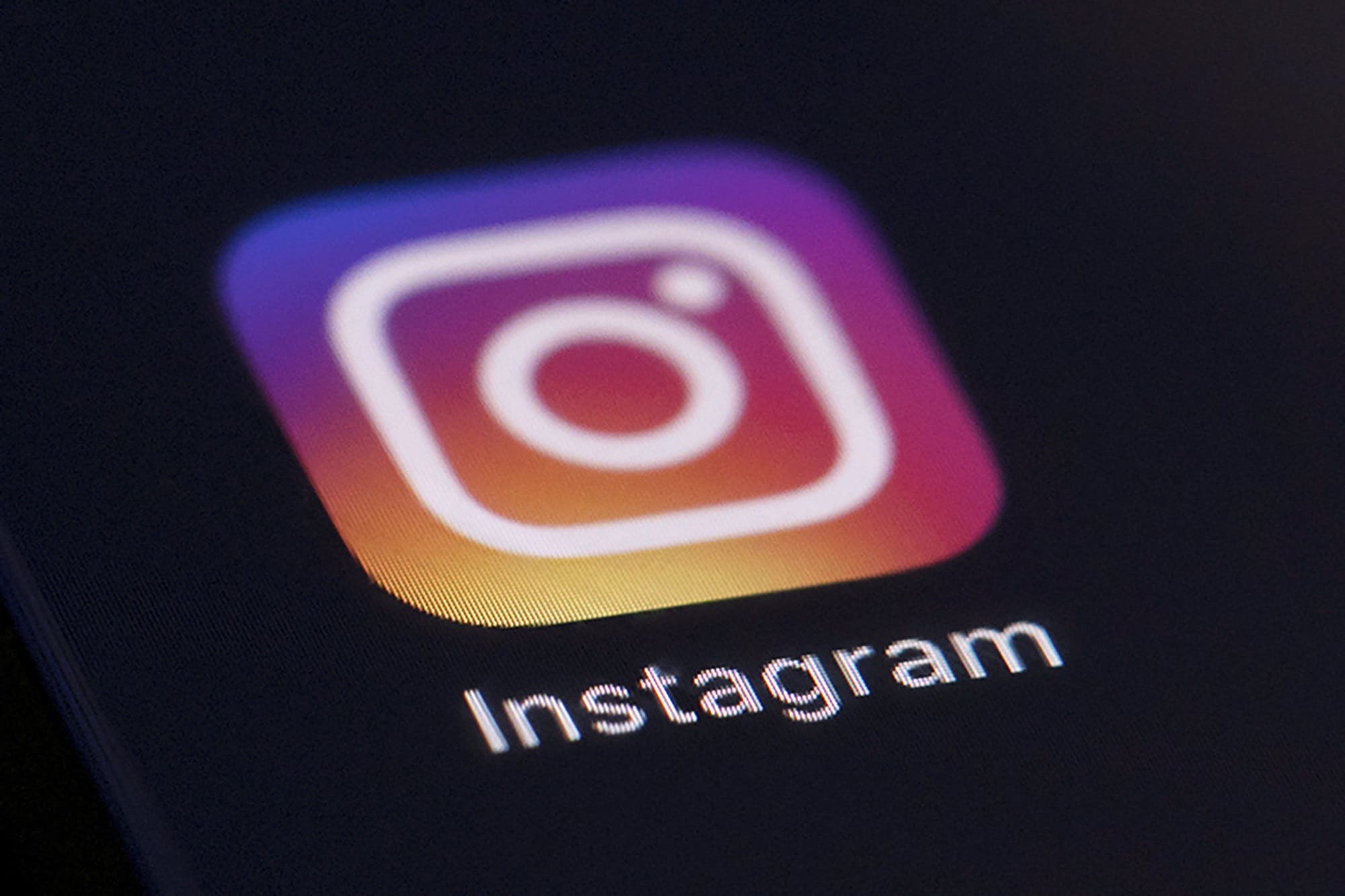 La nieta de Mussolini acusa a Instagram de censurar su apellido, aunque ya tiene un perfil