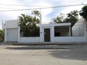 México: rifan casa de la que huyó “El Chapo” Guzmán