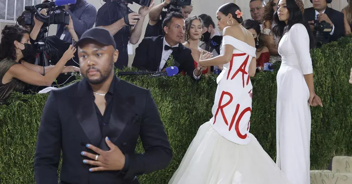 El descarado vestido de Ocasio-Cortez roba el protagonismo de la Met Gala