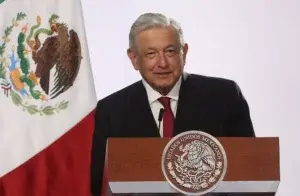 AMLO alardea de resultados económicos en informe de gestión