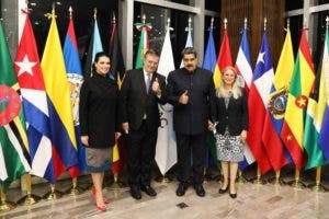 Maduro llega a México para cita CELAC pese a cargos de EEUU