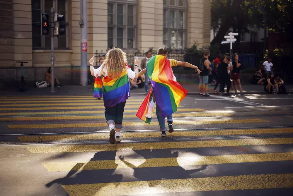 Suiza aprueba el matrimonio gay en referéndum