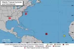 La tormenta tropical Odette prosigue su ruta en el Atlántico rumbo a Canadá