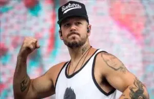 Residente critica la llamada de J Balvin al boicot de los Latin Grammy