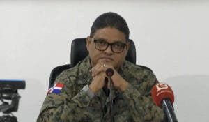 General Juan Manuel Méndez recibe masivo apoyo tras filtrarse video íntimo