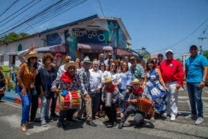 Acroarte inicia recorrido cultural por Santiago