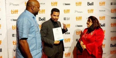 Consulado dominicano en Toronto reconoce al actor Manny Pérez