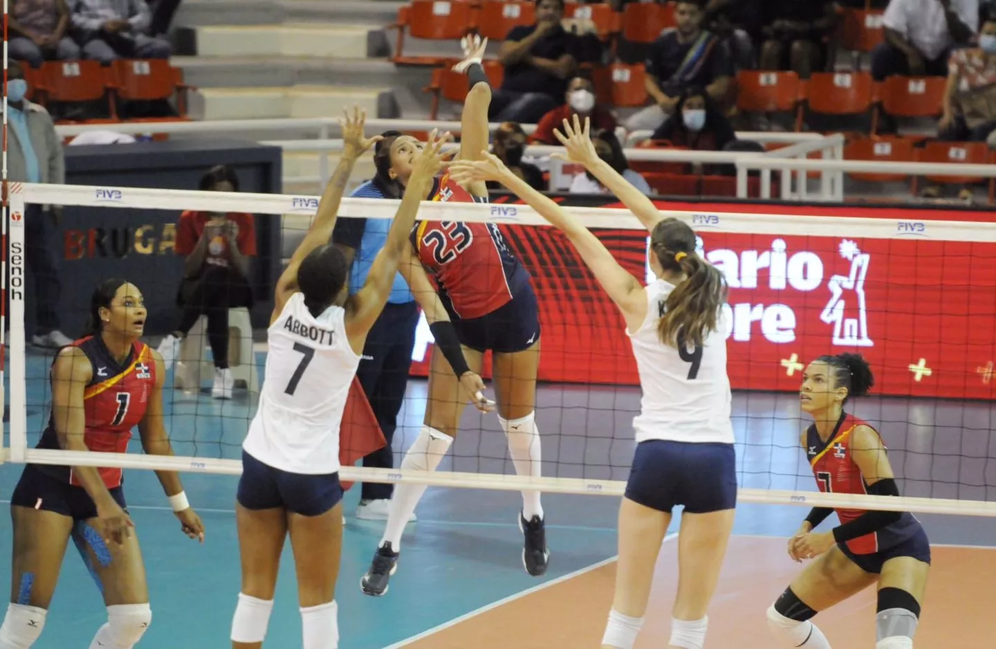 Voleibol RD vence 3-0 a USA y va este sábado en semifinal contra Canadá