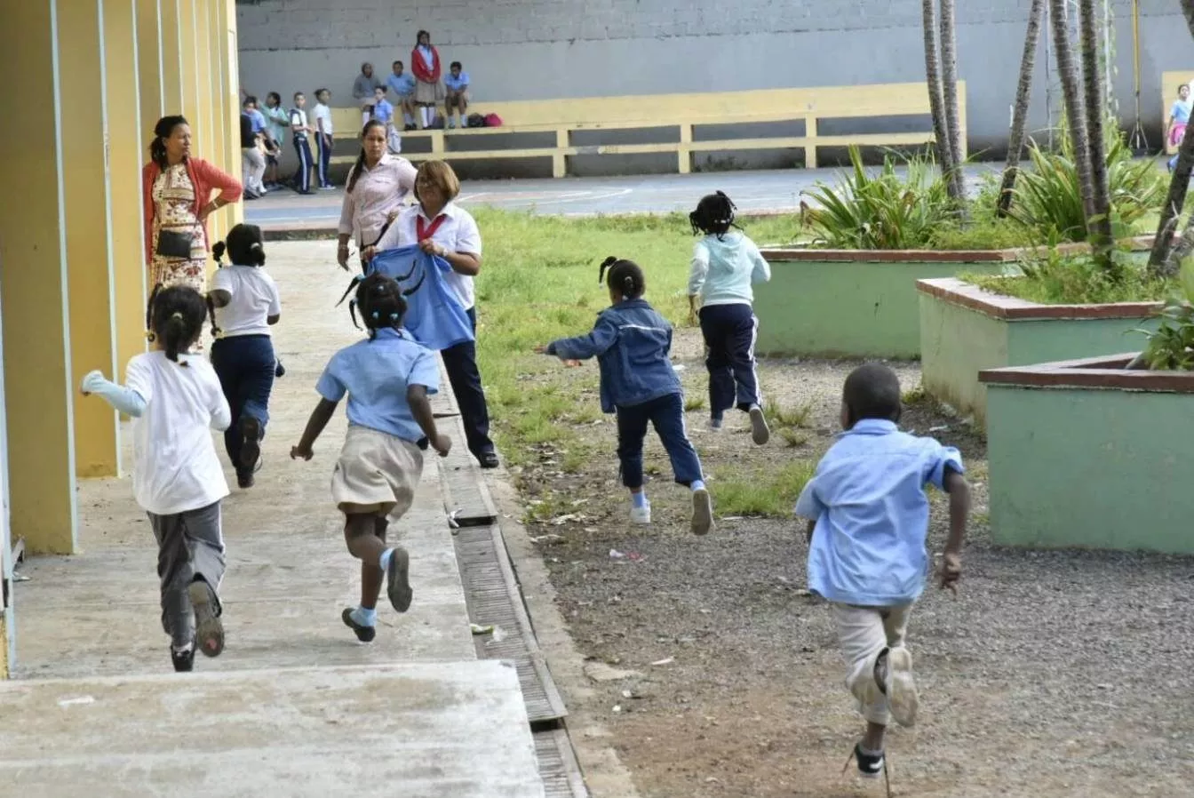 Aldeas Infantiles solicita medidas para frenar violencia hacia niños y adolescentes