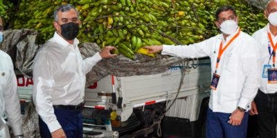 Inespre vende plátanos a un peso y pollos a 140 en Expo Cibao 2021