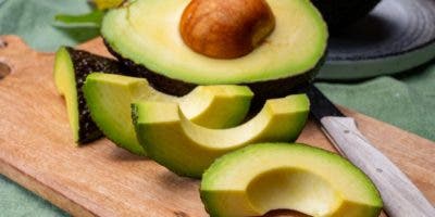 Aguacate en el desayuno: ¿exceso de grasas o beneficio para la salud?