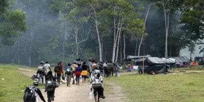 El éxodo haitiano abandona el silencio