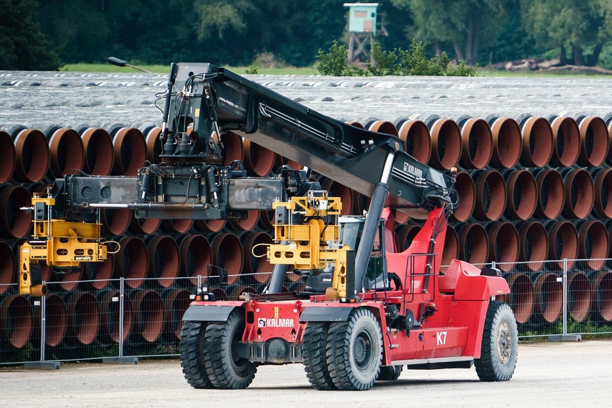 Colocan último tubo del controvertido gasoducto Nord Stream 2 Berlín