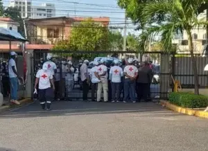 «La sangre llega al río» en la Cruz Roja; varios heridos en disputa por control de la entidad