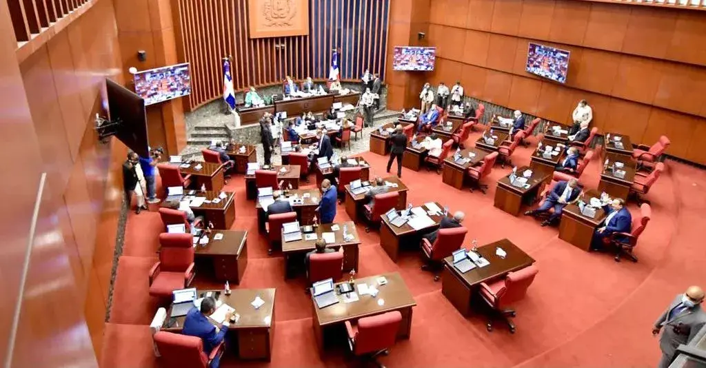 El Senado aprueba en primera lectura el proyecto de Ley de paternidad responsable