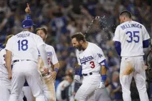 Jonrón de Taylor instala a Dodgers en serie divisional