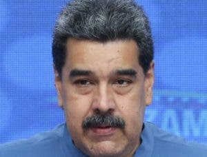 Nicolás Maduro se reúne con el Fiscal de CPI