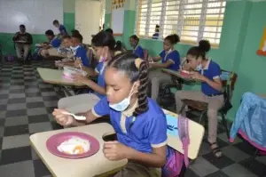 Suplidores llaman a entregar con normalidad raciones alimenticias en Jornada Escolar Extendida