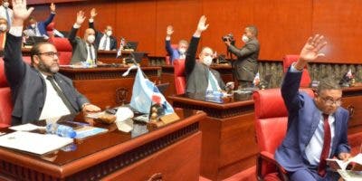 Senado aprueba en primera lectura ley elimina exenciones impositivas